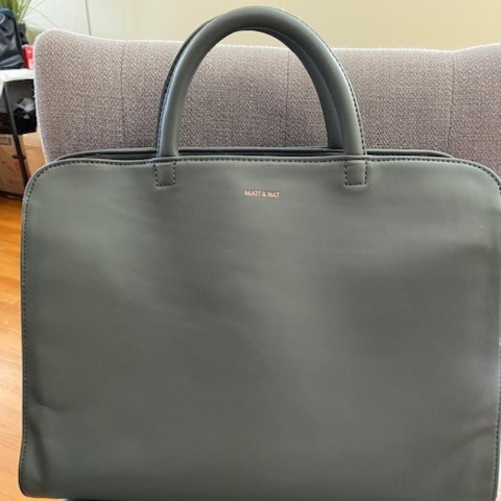 Matt & Nat – Tia Vegan Leather Satchel In Thyme